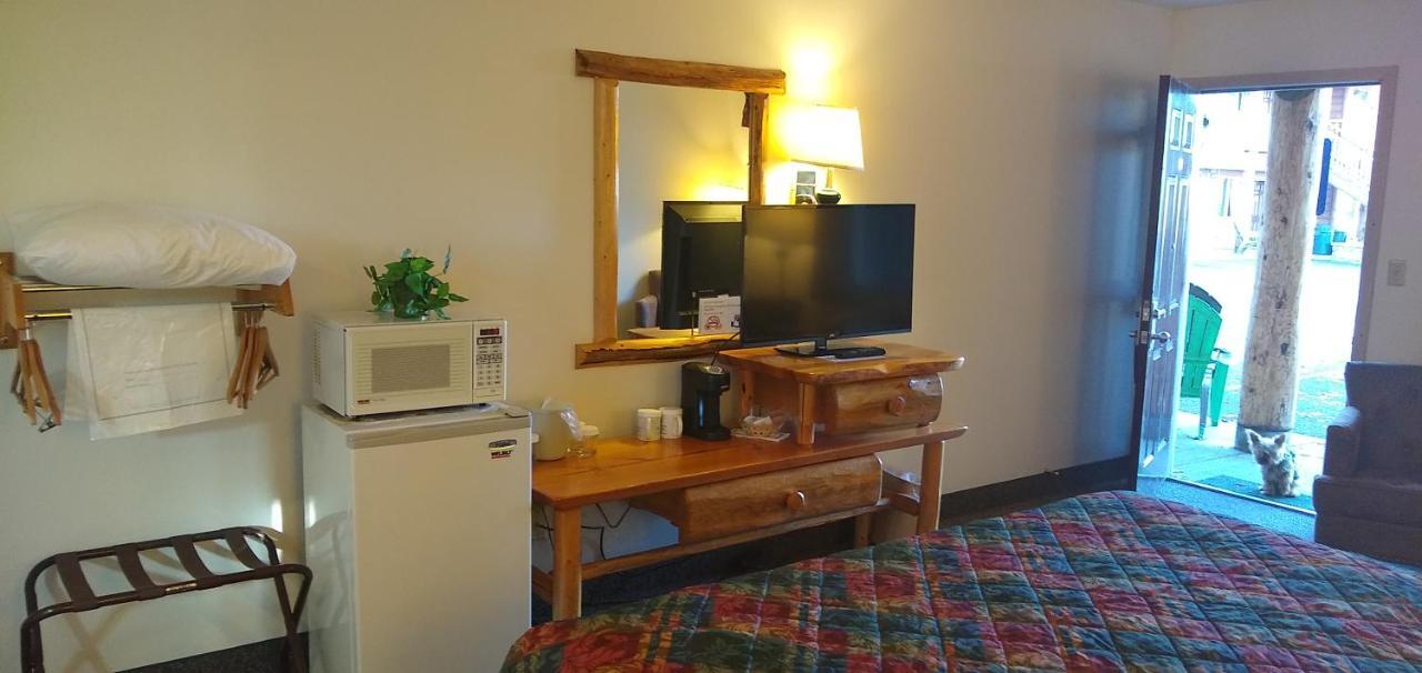 Ponderosa Motel Enterprise Eksteriør billede