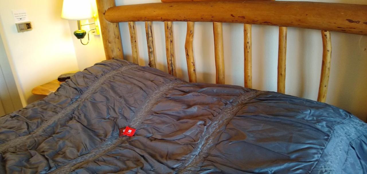 Ponderosa Motel Enterprise Eksteriør billede