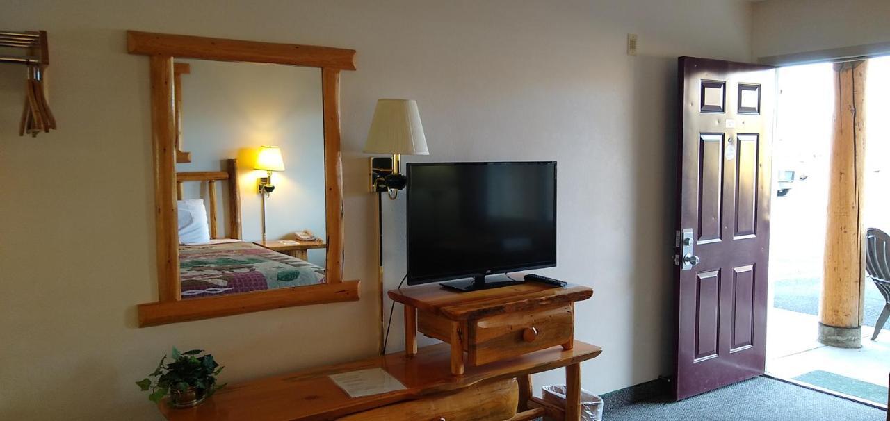 Ponderosa Motel Enterprise Eksteriør billede